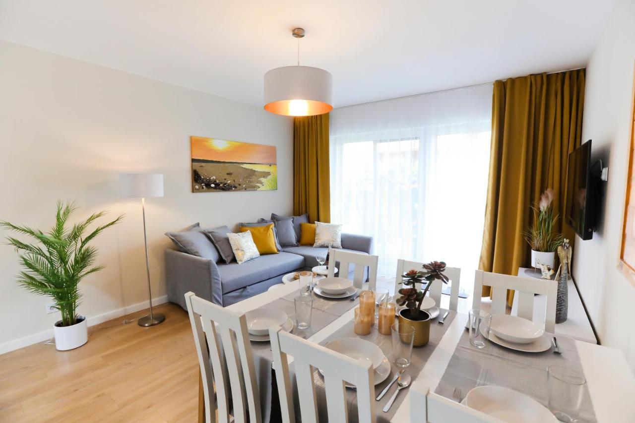 M&K Apartament Moc Natury Sobieszewo - Wyspa Sobieszewska Gdansk Bagian luar foto